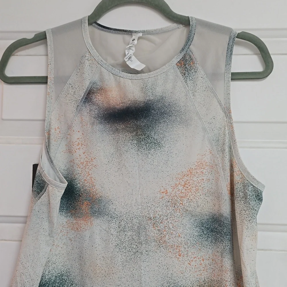 Lululemon Sculpt Tank TopSpray Camo Silver Blue Multi